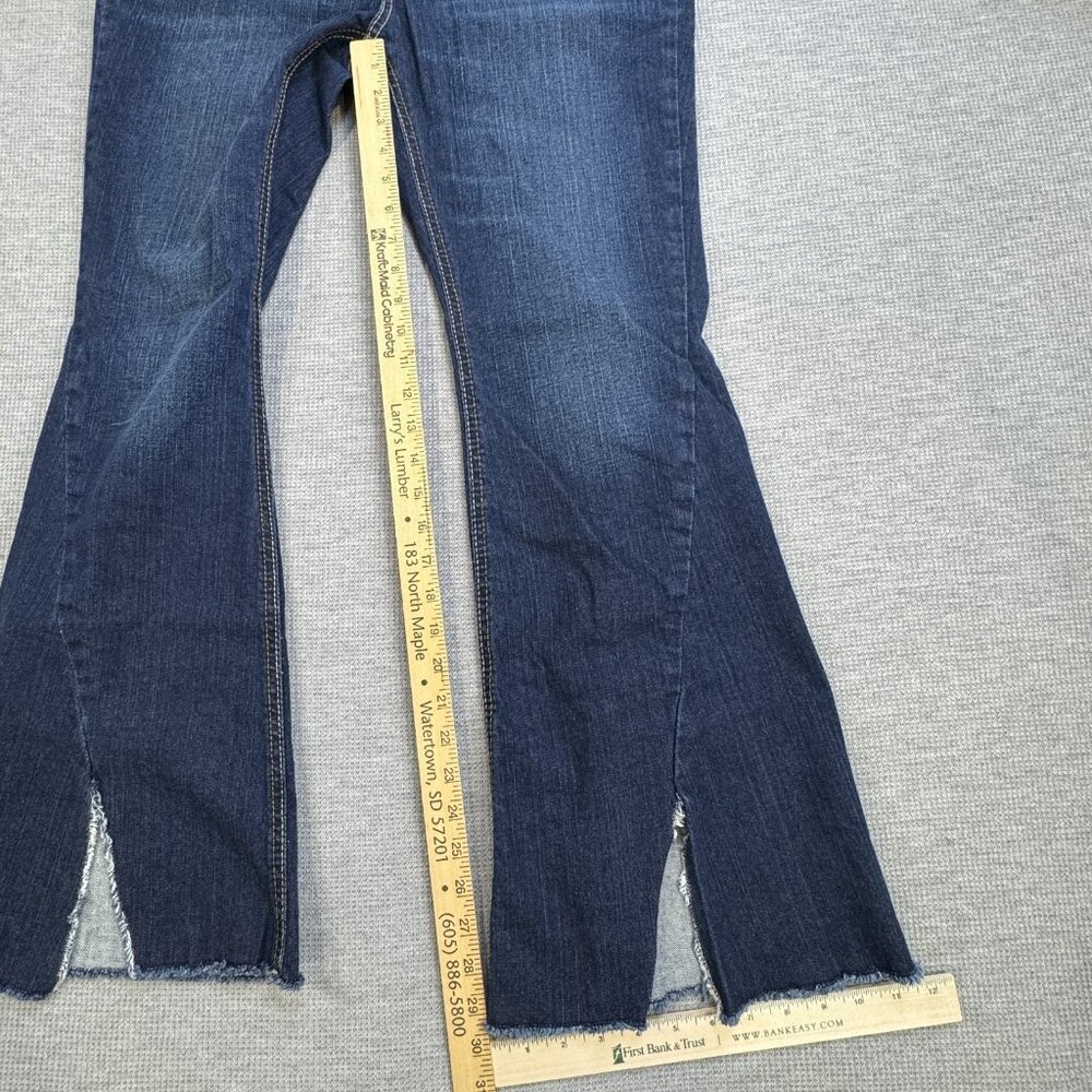 Cruel Womens Size 32/13 S Blue Denim Hannah Flared Leg Jeans Frayed Split Hem - Picture 11 of 13
